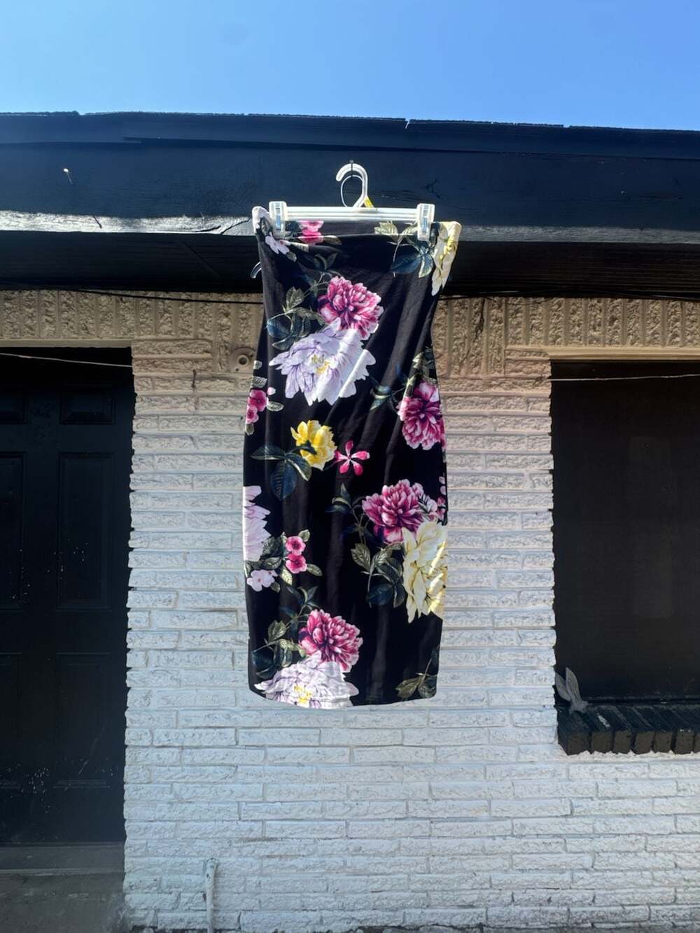 Haute Monde Black Floral Print Strapless Bodycon Midi Dress